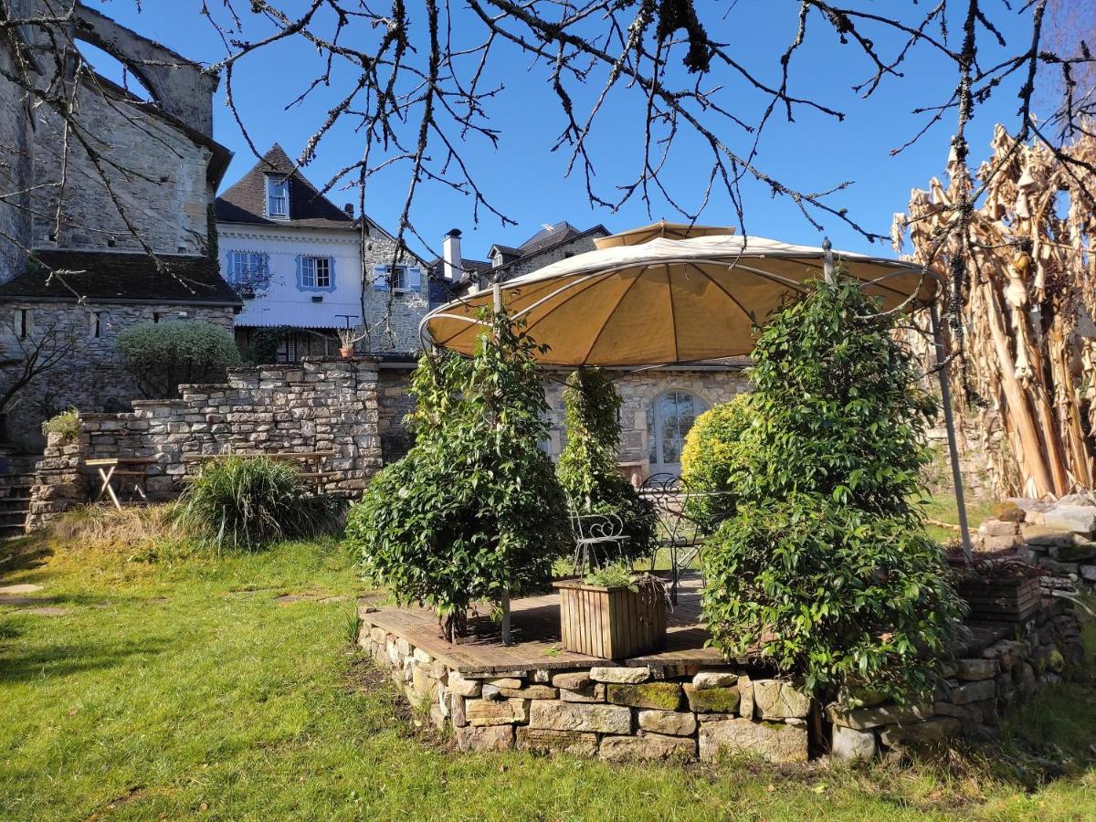 B&B Amphitryon Oloron-Sainte-Marie Exterior foto